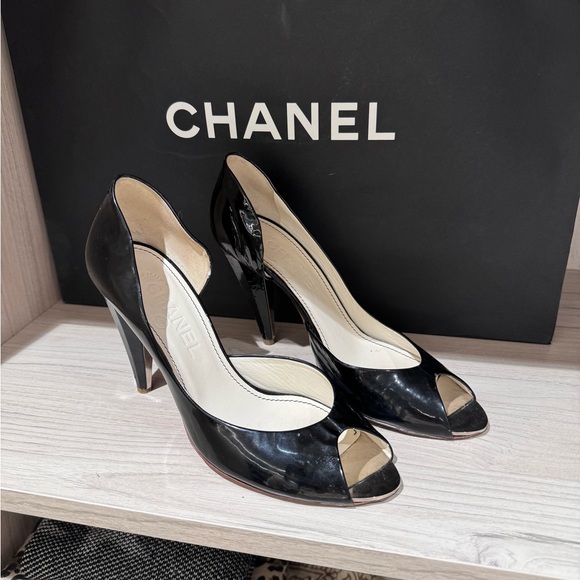 Chanel Open Toe Patent Leather Heel Pumps Ladies Black 38 Black - Picture 4 of 7